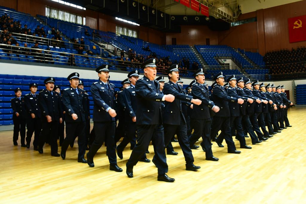 我校举办教职工警容警姿队列会操比赛-中国人民公安大学招生就业网
